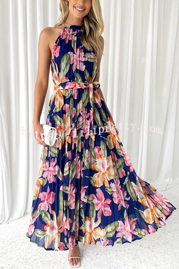 Delicate Floral Print Halterneck Lace Up Pleated Maxi Dress